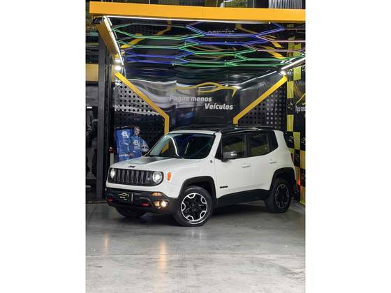 JEEP RENEGADE 2.0 16V TURBO DIESEL TRAILHAWK 4P 4X4 AUTOMÁTICO